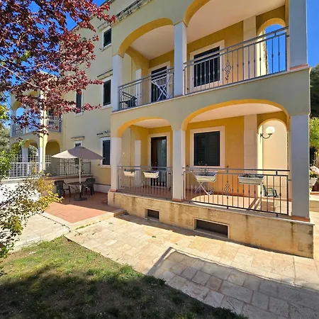 Bed and Breakfast Station69 Location Φαζάνο
