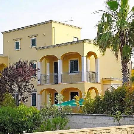 Station69 Location Panzió 4*